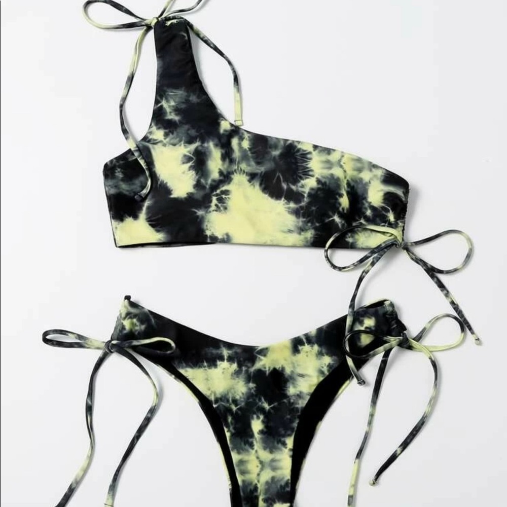bikini